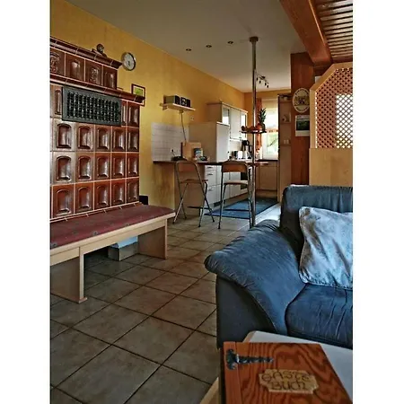 Appealing In Apartment Motten